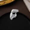 Minimalist face pins, niche and versatile high-end suit accessories