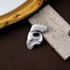 Minimalist face pins, niche and versatile high-end suit accessories