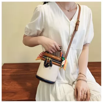 Exquisite PU Leather Bucket Bag Women New Cylinder Portable Hand Bag Large Capacity Shoulder Crossbody Bag for Travel Shopping
