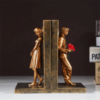 2Pcs Bookends Resin Banksy Book Ends Bookshelf 3D Figure Mold Books End Miniature Figurine Decorative Book Holder Sujetalibros