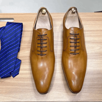 Luxury Brand Men'S Oxford Leather Shoes Handmade Pointed Lace-Up Formal Shoes Suitable for Wedding Business Formal Occasions