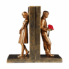 2Pcs Bookends Resin Banksy Book Ends Bookshelf 3D Figure Mold Books End Miniature Figurine Decorative Book Holder Sujetalibros